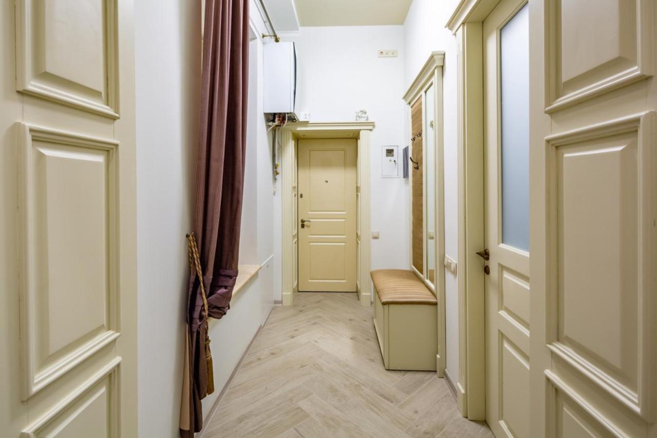 Avangard Sholom Aleikhem 1 Apart Lviv Extérieur photo