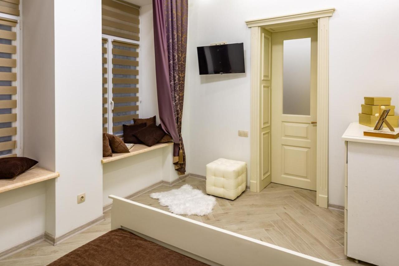 Avangard Sholom Aleikhem 1 Apart Lviv Extérieur photo