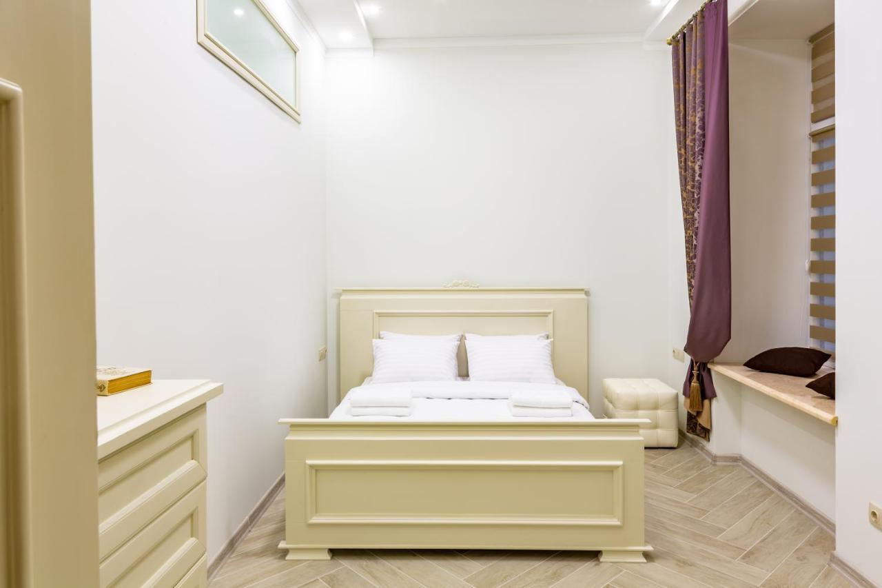 Avangard Sholom Aleikhem 1 Apart Lviv Extérieur photo